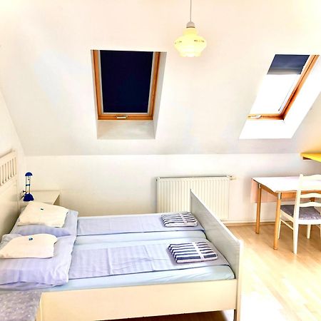 Gaestezimmer Puzwidu Bécs Kültér fotó